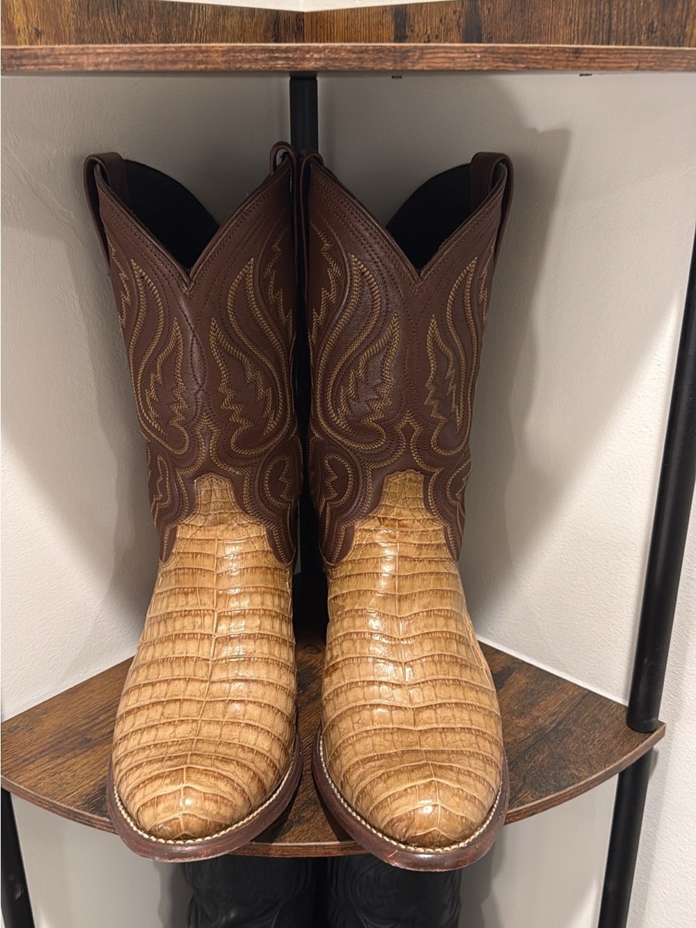 Tecovas Dillon in Toffee
